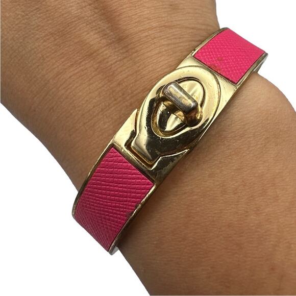 COACH Leather Turn Lock Hinges Bangle Bracelet - Picture 8 of 8